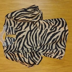 Haute Monde Small Women's dress shirt blouse Zebra print short sleeve black tan